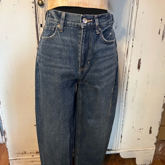 American Eagle Outfitters High Rise Jeans - Dark Blue - Picture 11 of 16